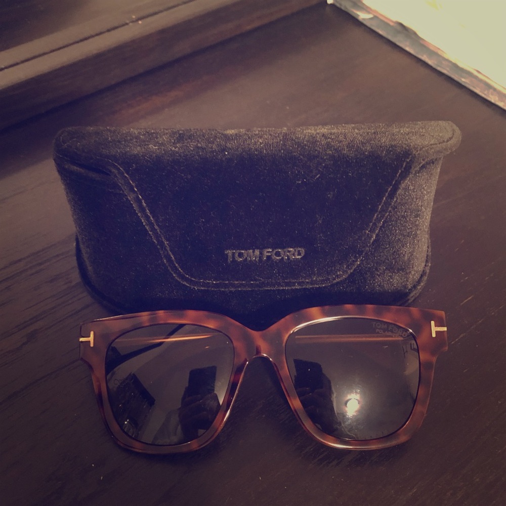 Brand new tortoise Tom Ford Sunglasses with cass